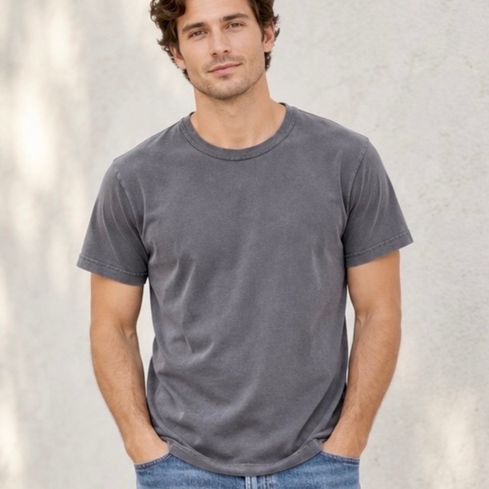 Buck Mason Pima Curved Hem Tee M Faded Black Venice Wash Made USA Minimalist